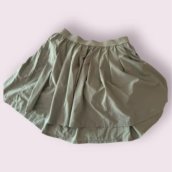 🎾 ALO Varsity Tennis Skort | Size L | LIMESTONE 🎾