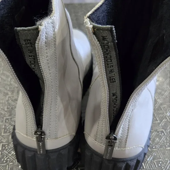 🐢 Marc O'Polo rear zip boots.  NWOT Size 40