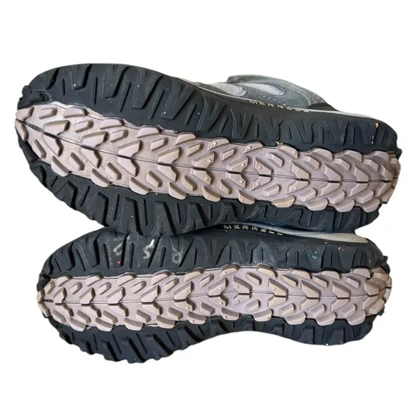 ⭐️ Merrell Waterproof Castle Rock woman Hiking Boots size 9.5 Hyacinth