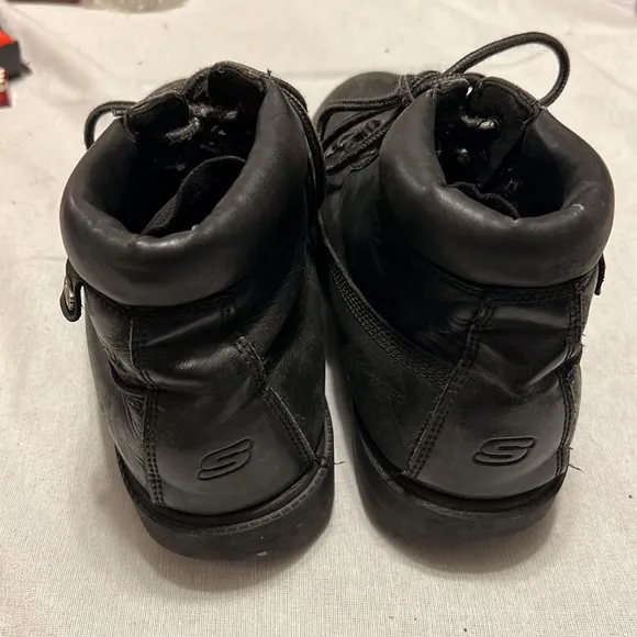 ⭐️ Skechers cool authentic black waterproof leather gorpcore boots men size 9.5