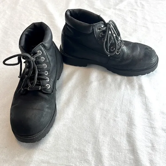 ⭐️ Skechers cool authentic black waterproof leather gorpcore boots men size 9.5