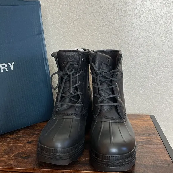 🆕 Sperry Saltwater 2.0 leather Duck Boot, black