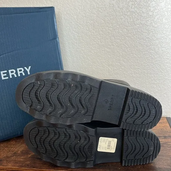 🆕 Sperry Saltwater 2.0 leather Duck Boot, black