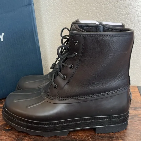 🆕 Sperry Saltwater 2.0 leather Duck Boot, black