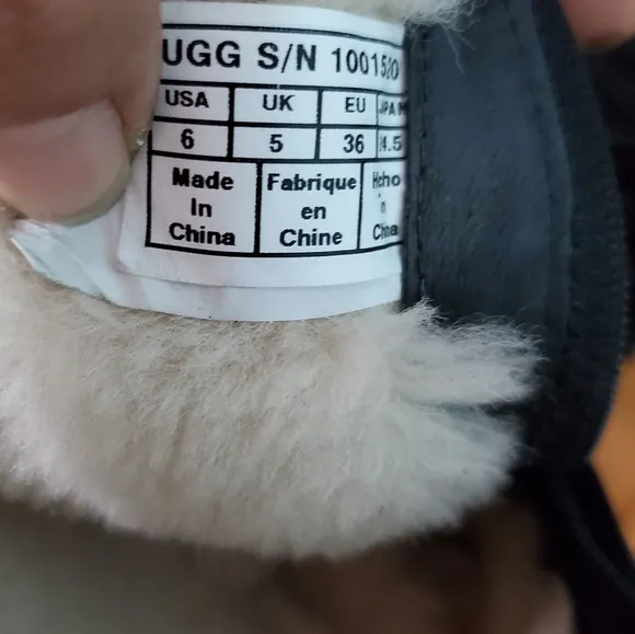❤ UGG Australia Black leather suede maddi Buckle 1001520 Size 6