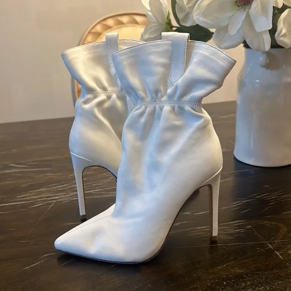 $278 RAYE X Revolve Birch White Leather Heel Ankle bootie women size 6.5