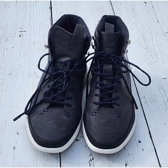 $325 Wolf &amp; Shepherd Men Navy Leather Crossover Hiker Winterized Boot US 9 EU 43