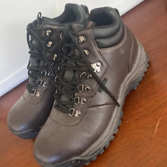 340A) Propet Waterproof Sz. 9,5 (5E) EUC Lace Up Boots for Men