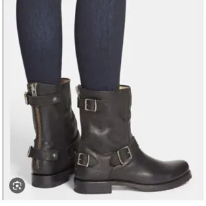 8 frye veronica black leather moto biker boot-bootie