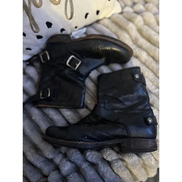8 frye veronica black leather moto biker boot-bootie