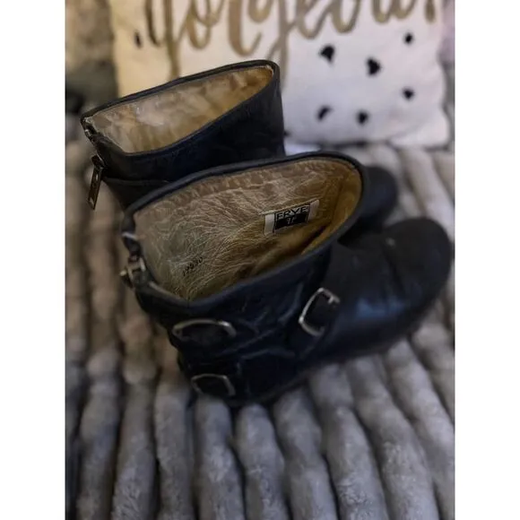 8 frye veronica black leather moto biker boot-bootie