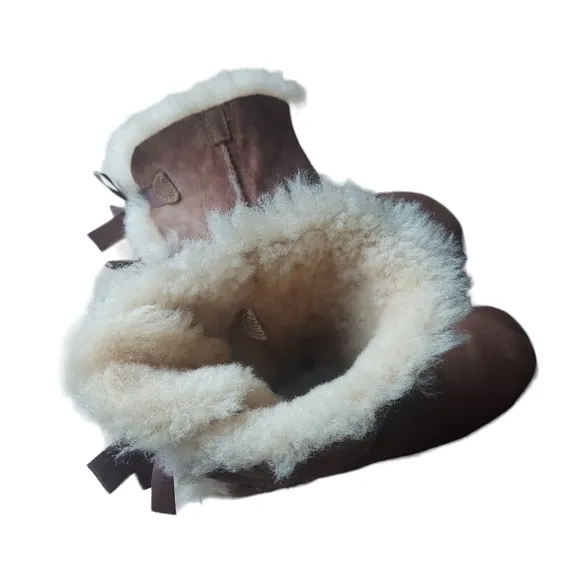 8 UGG winter boots