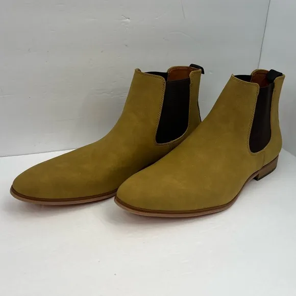 ABOUND CHELSEA BOOTS, FOR MEN SIZE 10.5M, CAMEL COLOR