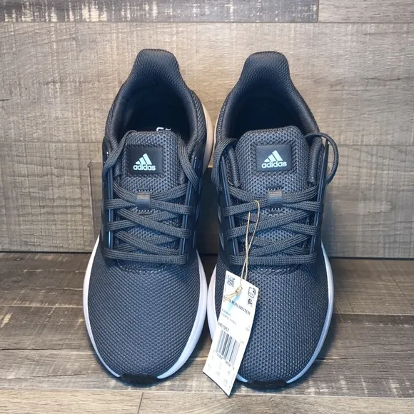 Adidas - EQ19 Run Winter
