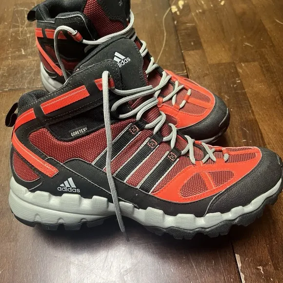 Adidas Gore Tex AX 1 Mid GTX Red &amp; Black Men's Size 9.5 Hiking Lace Up Boots