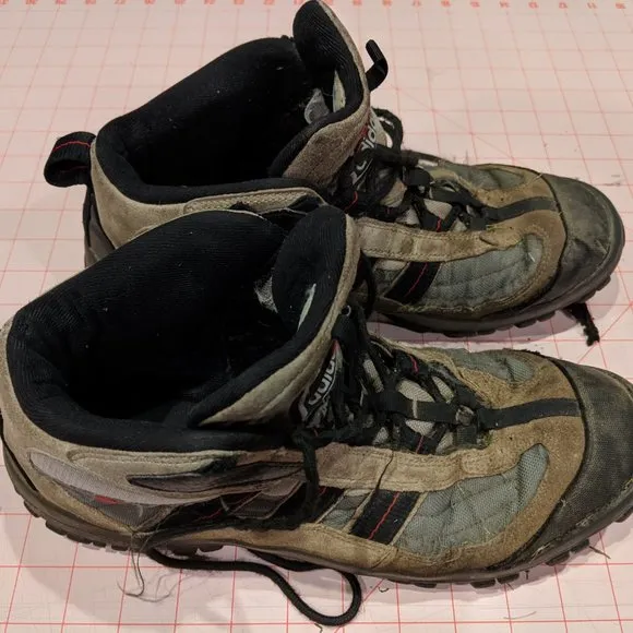 ADIDAS High Tops Trashed Men's Hiking Boots
