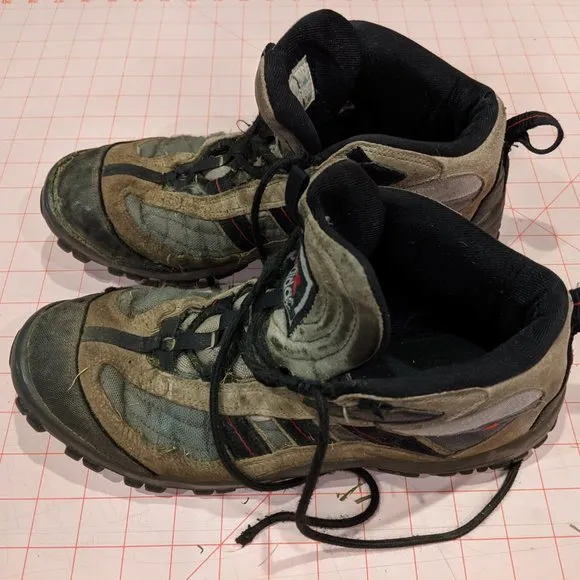 ADIDAS High Tops Trashed Men's Hiking Boots