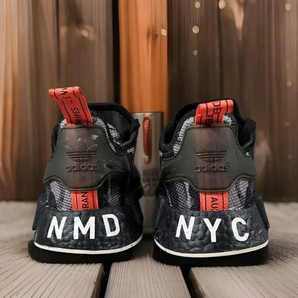 Adidas NMD R1 NYC 2018 Black Camo Shoes Sneakers - Men's Size 10
