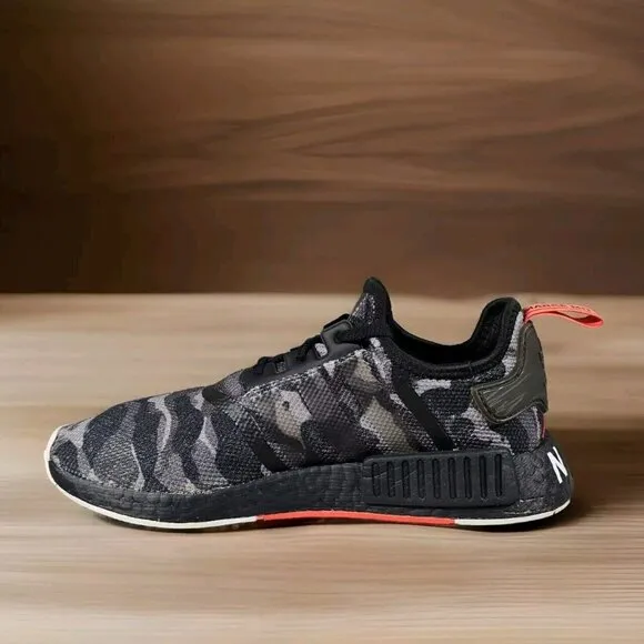 Adidas NMD R1 NYC 2018 Black Camo Shoes Sneakers - Men's Size 10