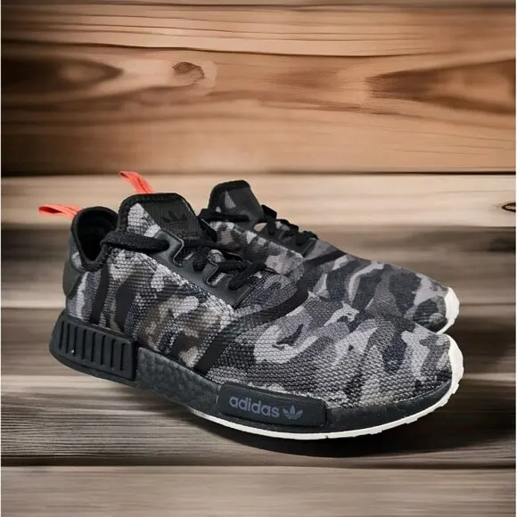 Adidas NMD R1 NYC 2018 Black Camo Shoes Sneakers - Men's Size 10