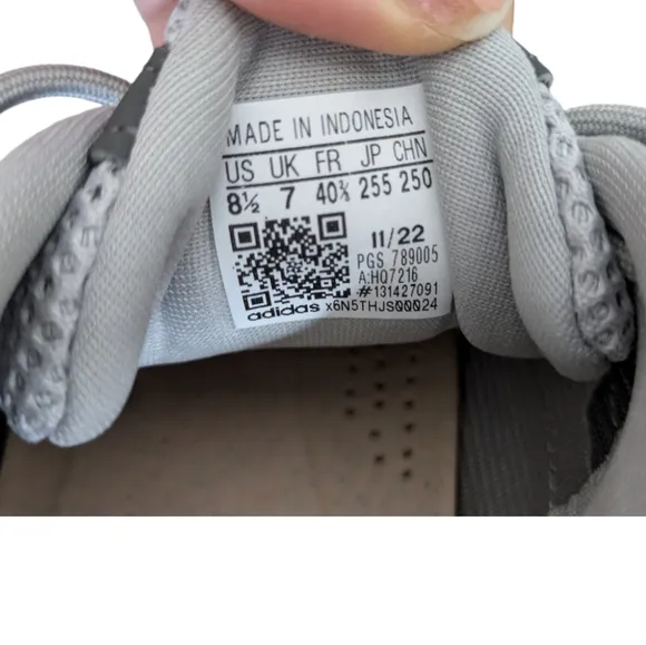 Adidas Sneaker Women's 8.5 AlphaBoost V1 Running Grey Pink Strata HQ7216
