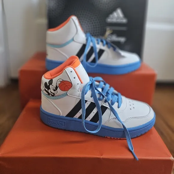 ADIDAS x Disney Mickey Mid Hoops Shoes White/Multi Size 4.5. NEW IN BOX