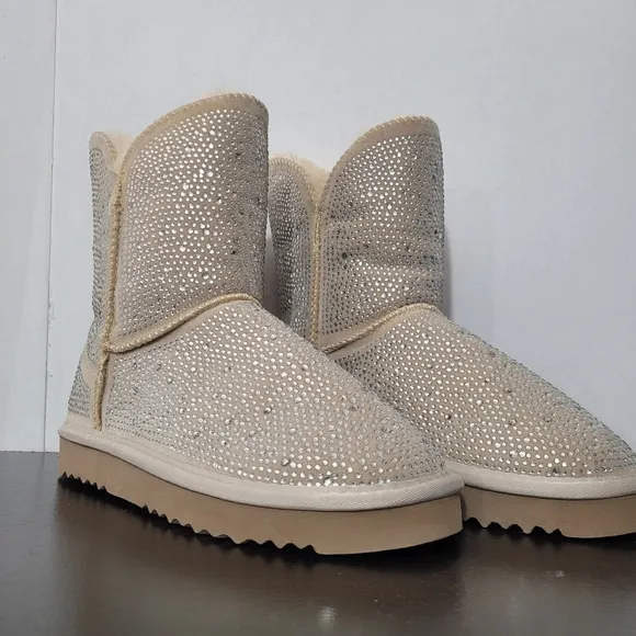 Adrie Women's Cream Bling Embellished Winter Snow Boots, Size 5M by INC