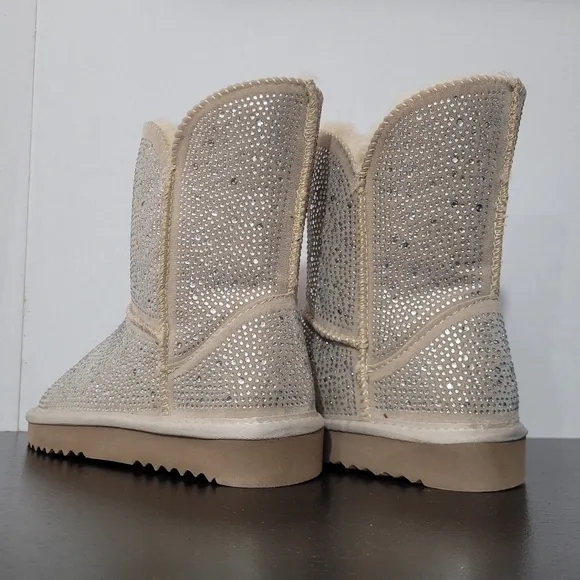 Adrie Women's Cream Bling Embellished Winter Snow Boots, Size 5M by INC