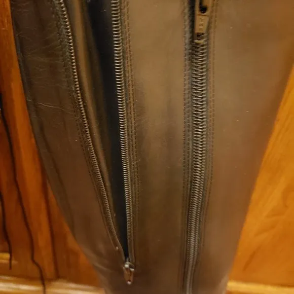 Aerosoles Leather expandable Boots! GUC!
