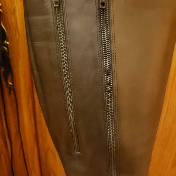 Aerosoles Leather expandable Boots! GUC!