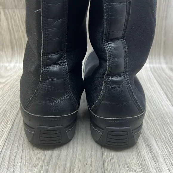 AETREX Black NEOPRENE Berries Pull-On Mid-Calf Winter Boot Women Sock Sh…