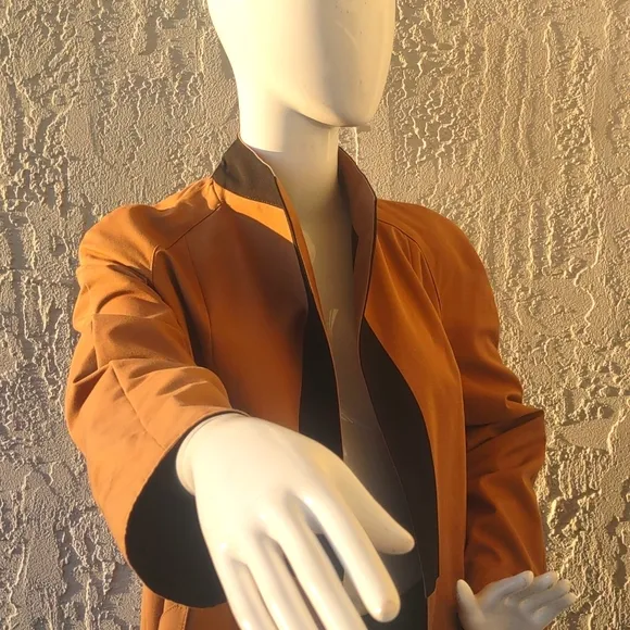 Aigner vintage 1970’s Tan &amp; blackTrench Wrap Reversible Trench Coat
