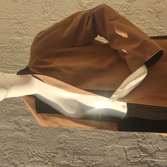 Aigner vintage 1970’s Tan &amp; blackTrench Wrap Reversible Trench Coat