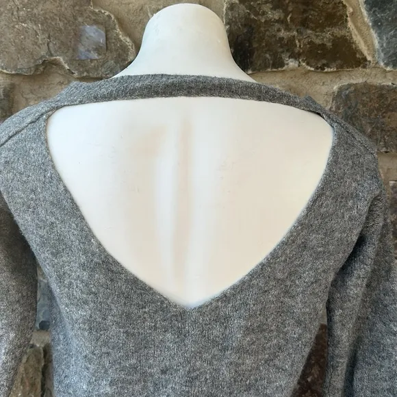 A.L.C. 'Arnaud' Knit Open Back Merino Wool Sweater in Gray Size Small