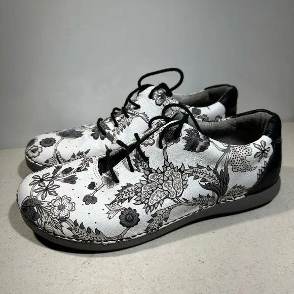 Alegria ESS-826 Size41 US10-10,5 Black Floral Leather Winter White Essence Shoes