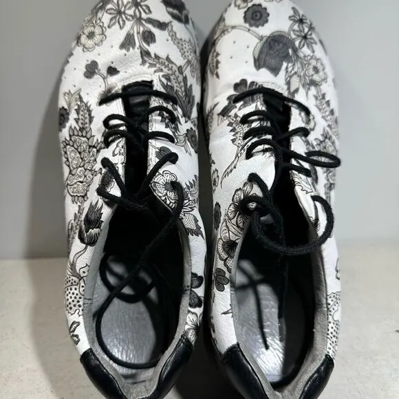 Alegria ESS-826 Size41 US10-10,5 Black Floral Leather Winter White Essence Shoes
