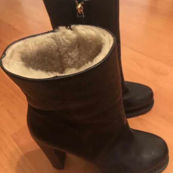 ALICE &amp; OLIVIA LEATHER BOOTS