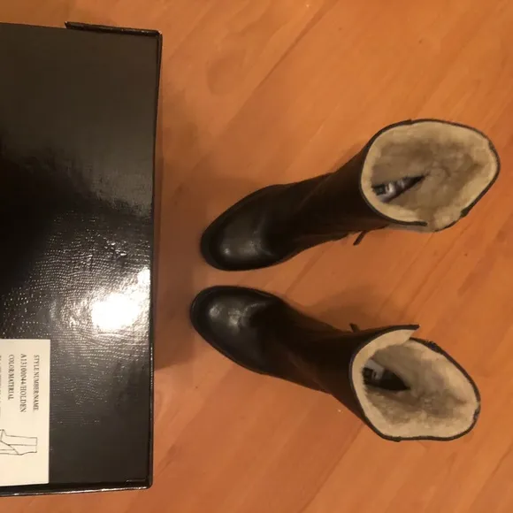 ALICE &amp; OLIVIA LEATHER BOOTS