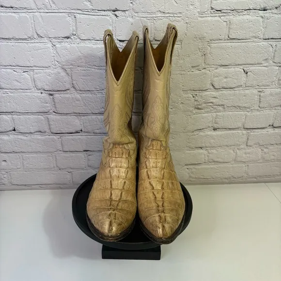 Alligator Cowboy Boots, Original Western Boot Men’s Size 7 Woman’s Size 8