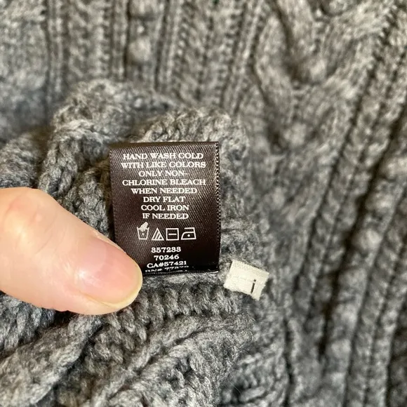 Ann Taylor Gray Cable Knit Merino Wool Blend Long Sleeve Turtleneck Sweater