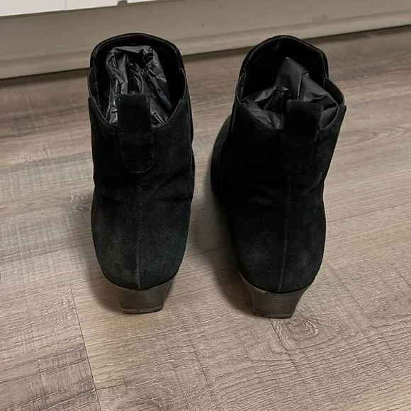 Aquatalia Fausta Suede Black Booties, Women’s Size 8.5 Waterproof