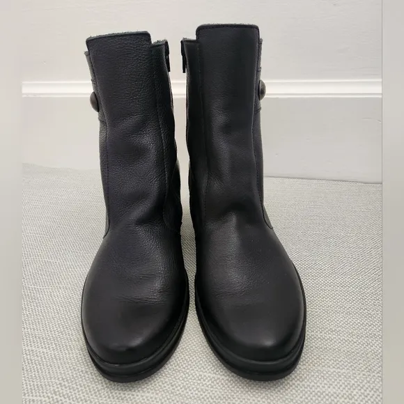 Arche Size 39 Black Leather Ankle Boots Studds Embellished Women Bootie