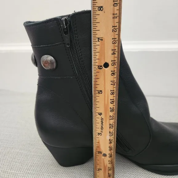 Arche Size 39 Black Leather Ankle Boots Studds Embellished Women Bootie