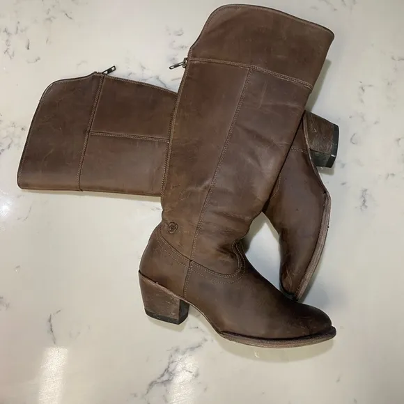 ARIAT boots BRN size 6/5