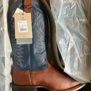 Ariat Men Square Toed Boots