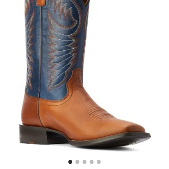 Ariat Men Square Toed Boots