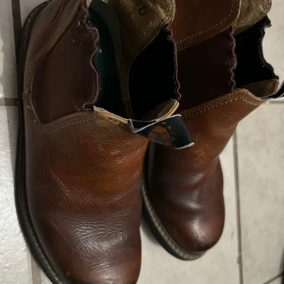 Ariat Spot Hog Chelsea Boots for men size 8.5