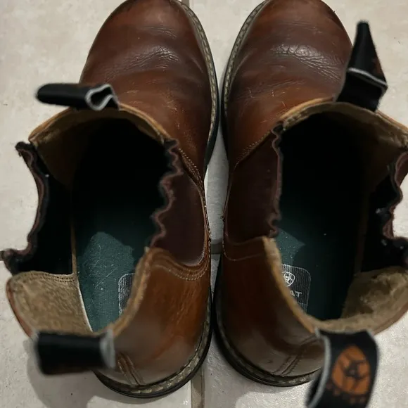 Ariat Spot Hog Chelsea Boots for men size 8.5