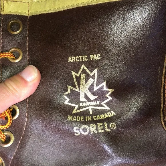 Artic pack sorel Kaufman made in Canada boots winter/rain boots roughly size 11‌