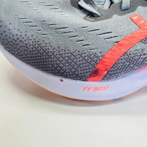 Asics Dynablast  3 Women's Running Shoes Size 11 in Gray Papaya